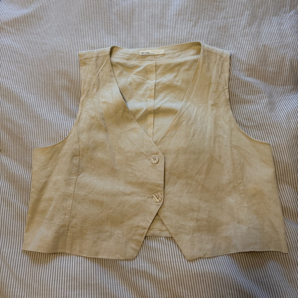 OAK + FORT Beige Buttoned Vest Top
